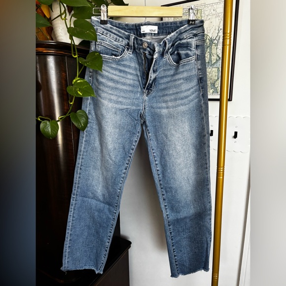 Vervet Denim - Vervet Women’s Straight Leg Jeans Light/Medium Wash